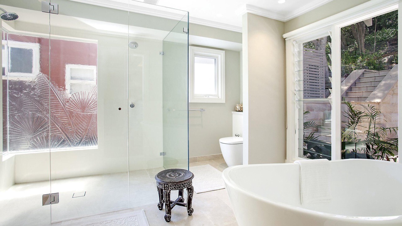 Photo of Bathroom in Avalon Beach