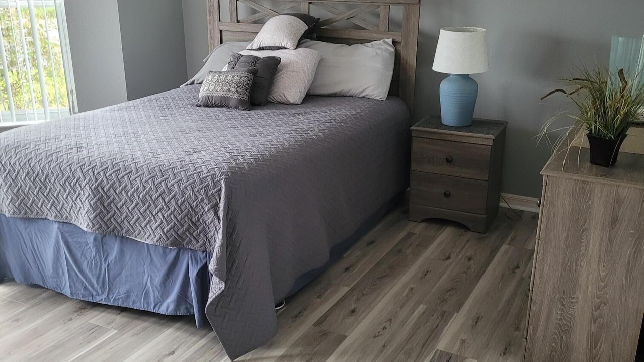 Photo of Bedroom in The Villages