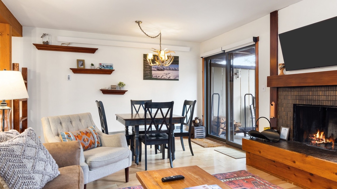 Photo of Bedroom in Moose Wilson Road