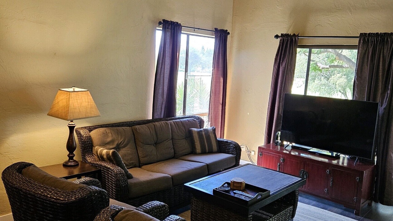 Photo of Livingroom in Waikoloa Village