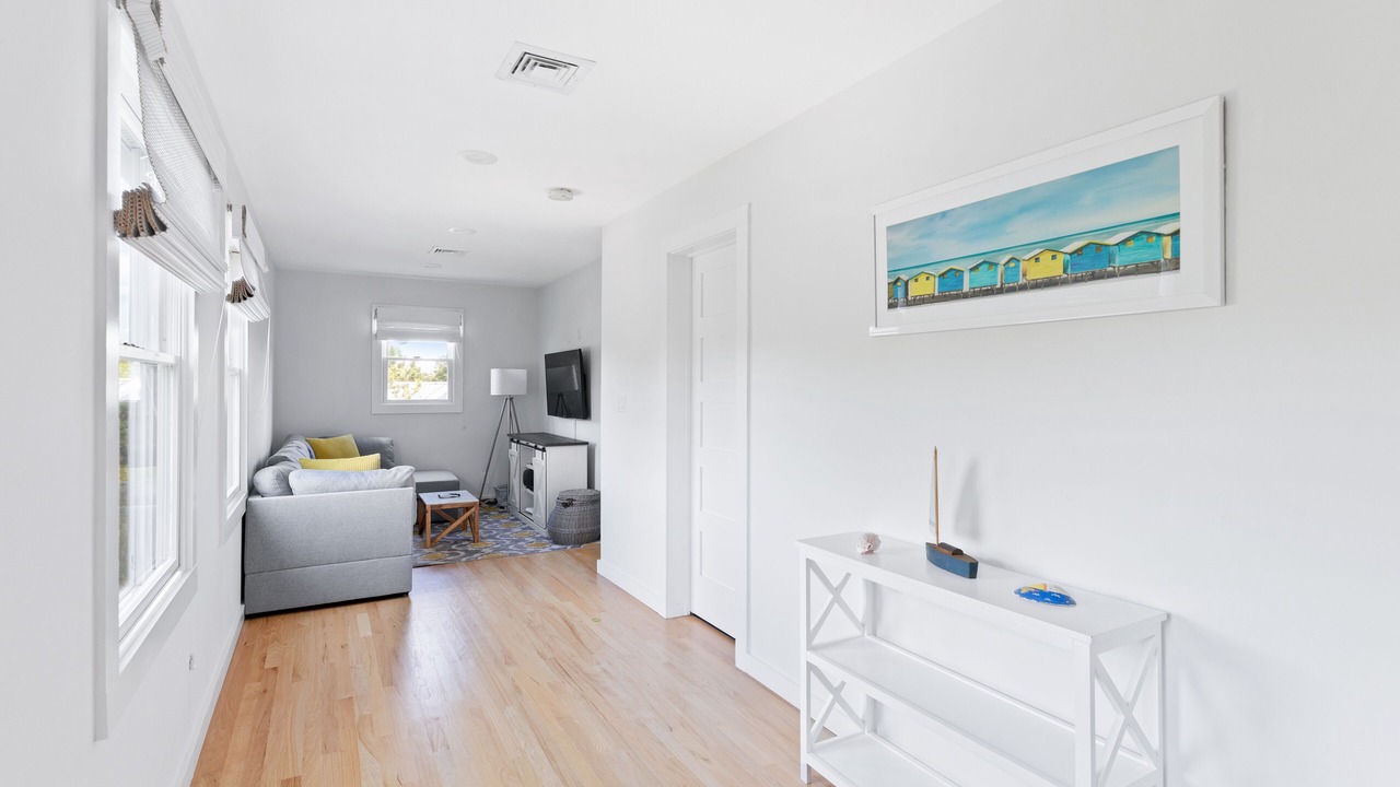 Photo of Livingroom in Ocean Beach