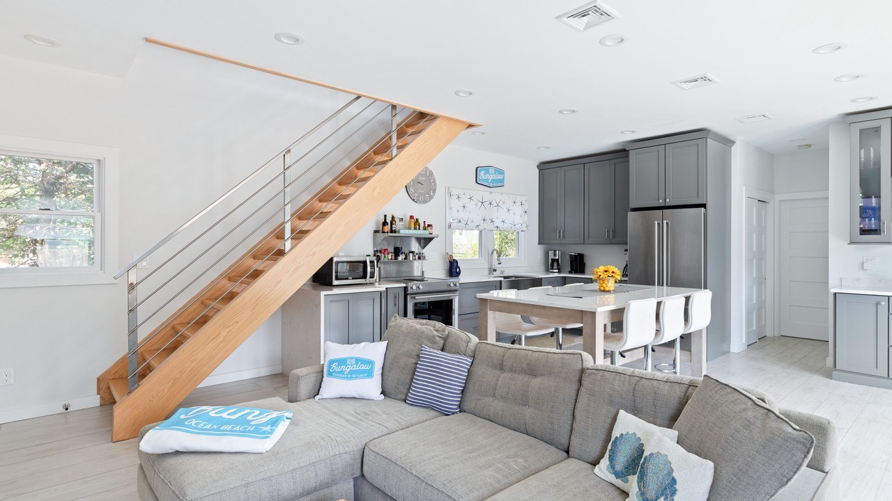 Photo of Livingroom in Ocean Beach