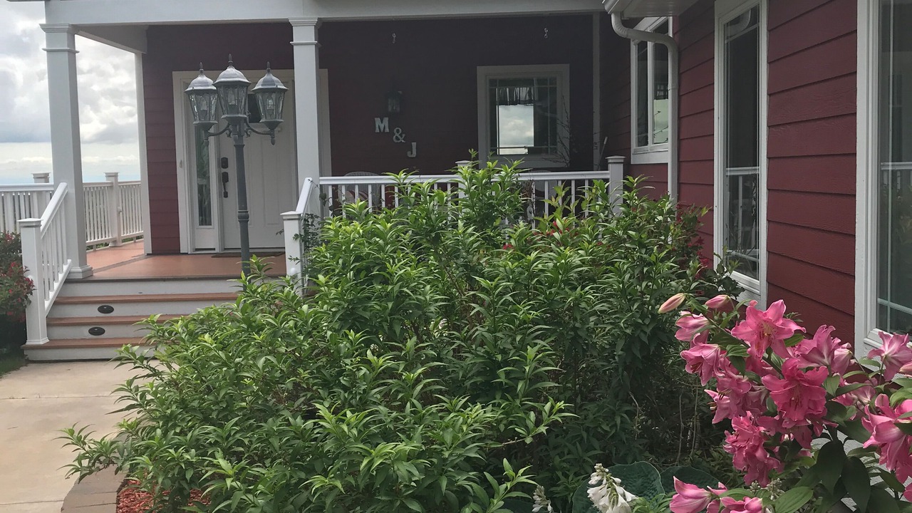 Photo of Outdoor in Hancock