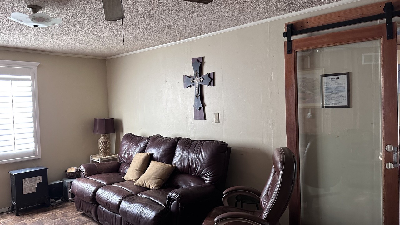 Photo of Livingroom in Fort Davis