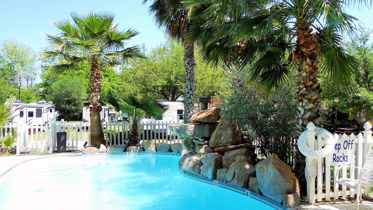 Photo of Outdoor in Kingsland