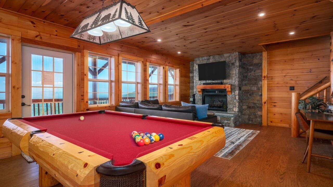 Photo of Livingroom in Old Fort