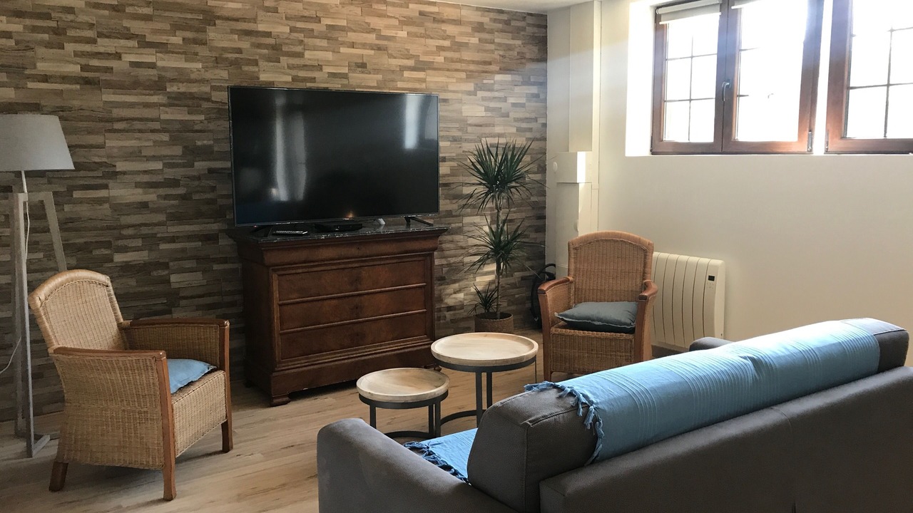 Photo of Livingroom in Saint-Georges-Motel