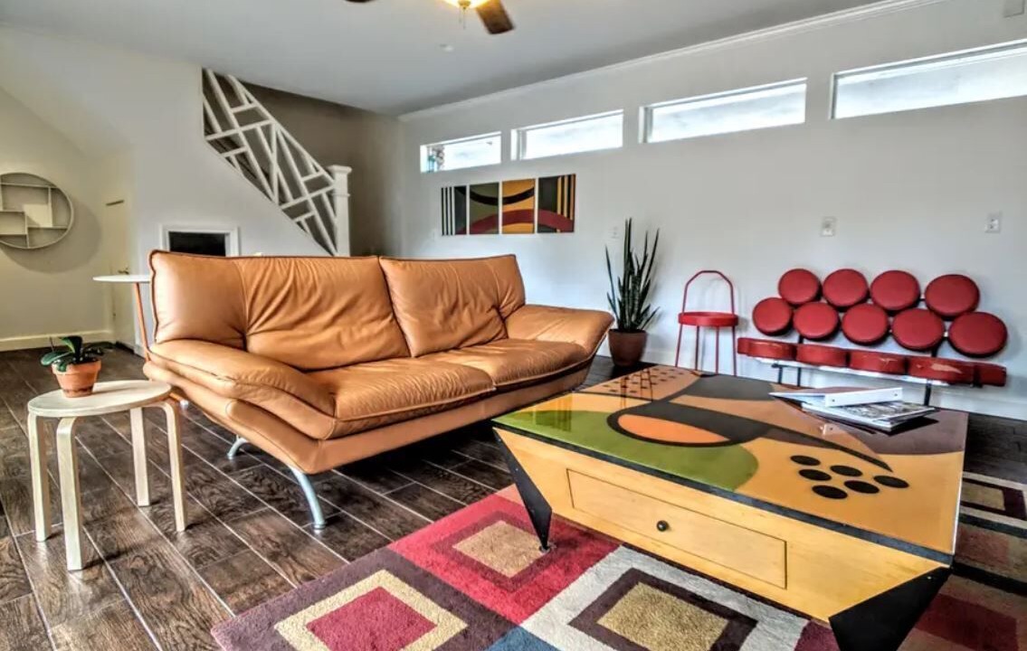 Photo of Livingroom in East Memphis