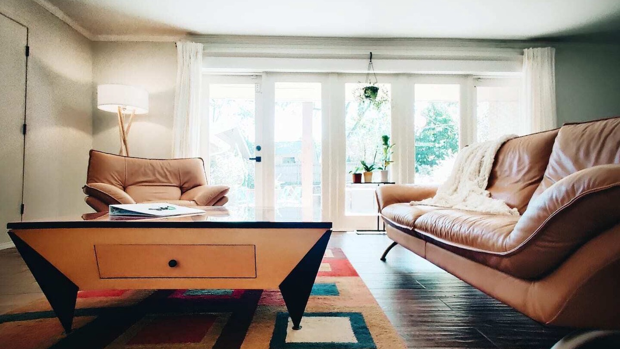 Photo of Livingroom in East Memphis