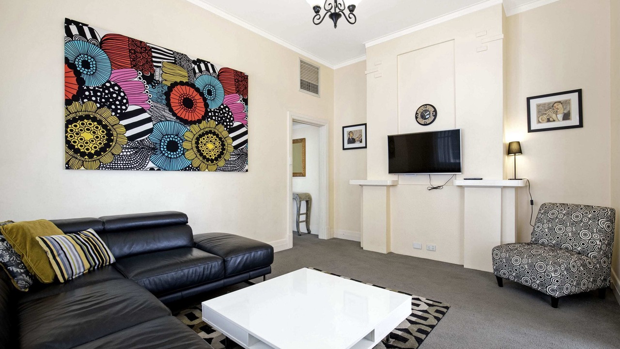 Photo of Livingroom in Glenelg