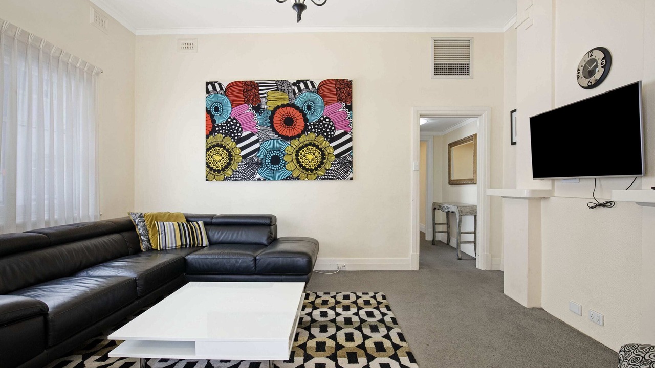 Photo of Livingroom in Glenelg