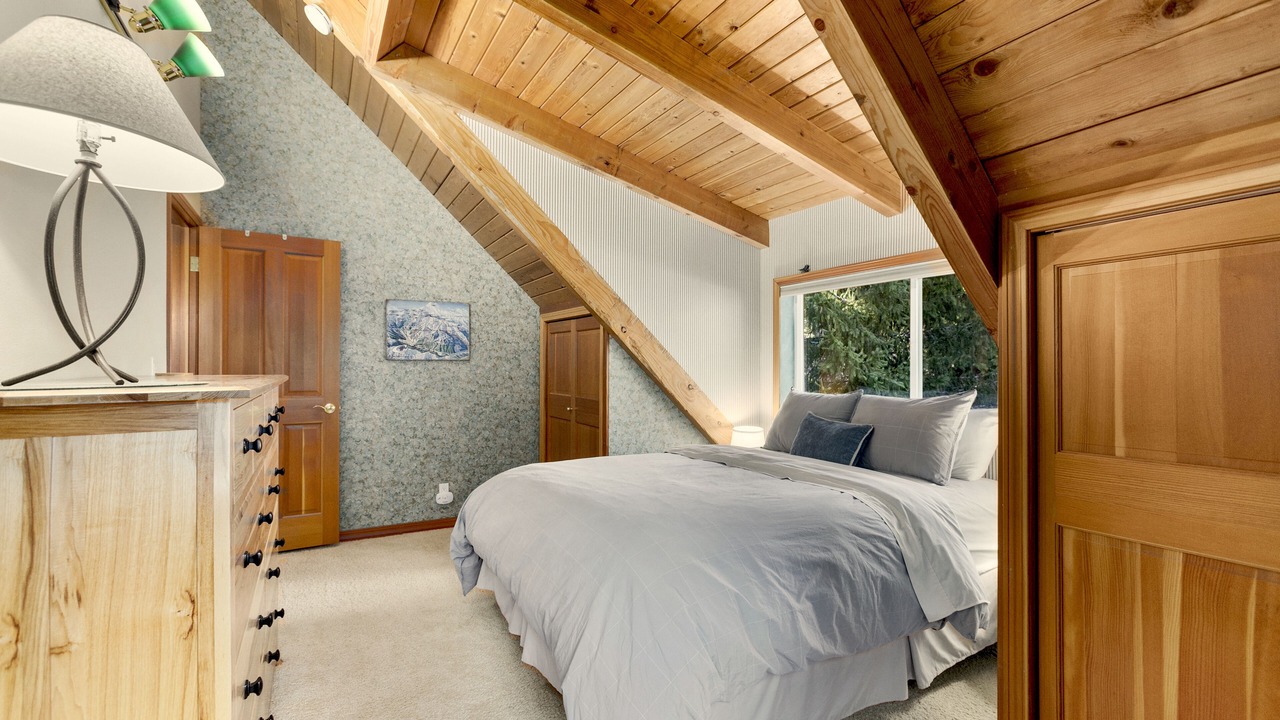 Photo of Others in Enumclaw