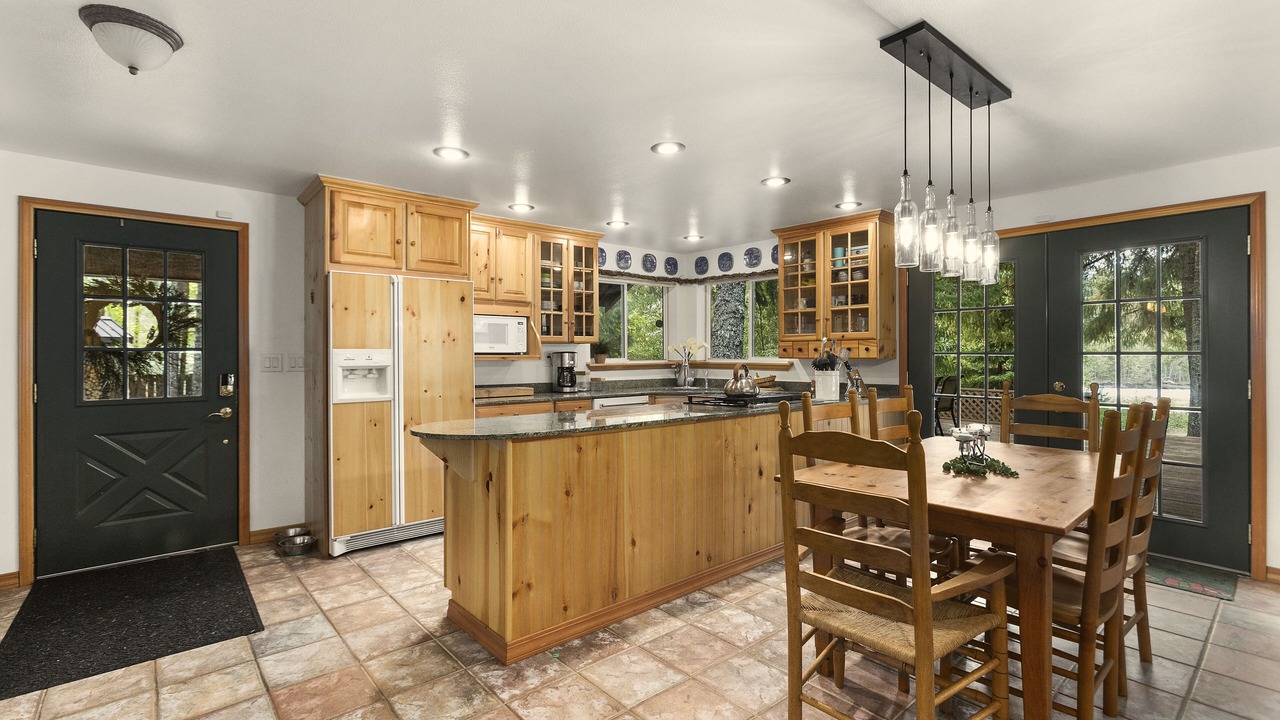 Photo of Others in Enumclaw