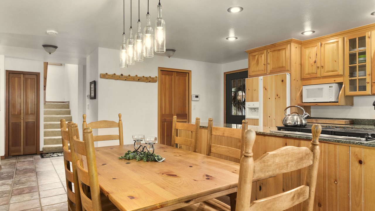 Photo of Others in Enumclaw