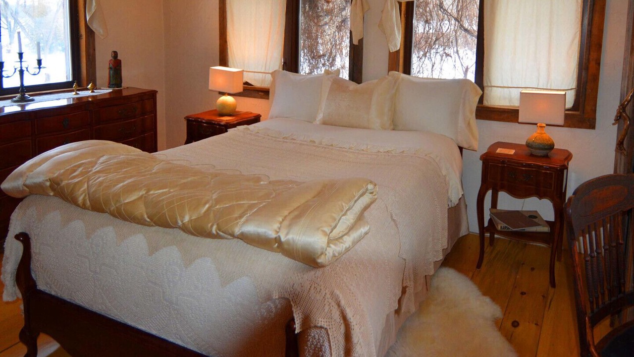 Photo of Bedroom in Sutton