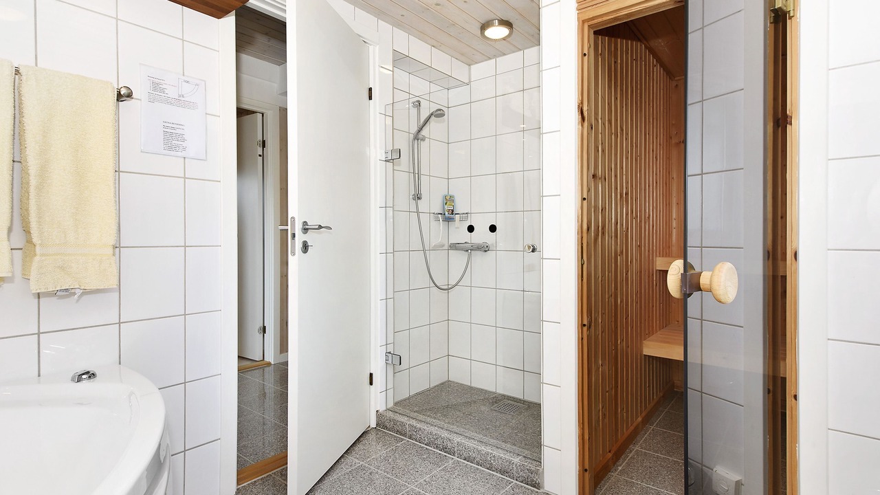Photo of Bathroom in Saltum