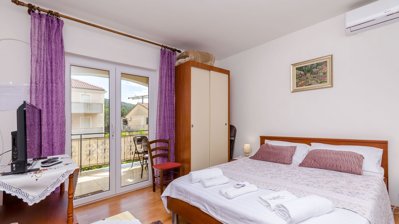 Photo of Bedroom in Stari Grad