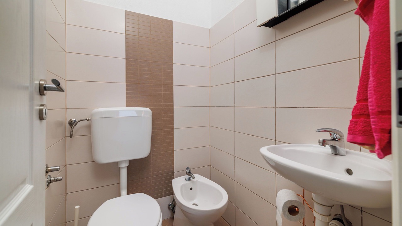 Photo of Bathroom in Vratarusa