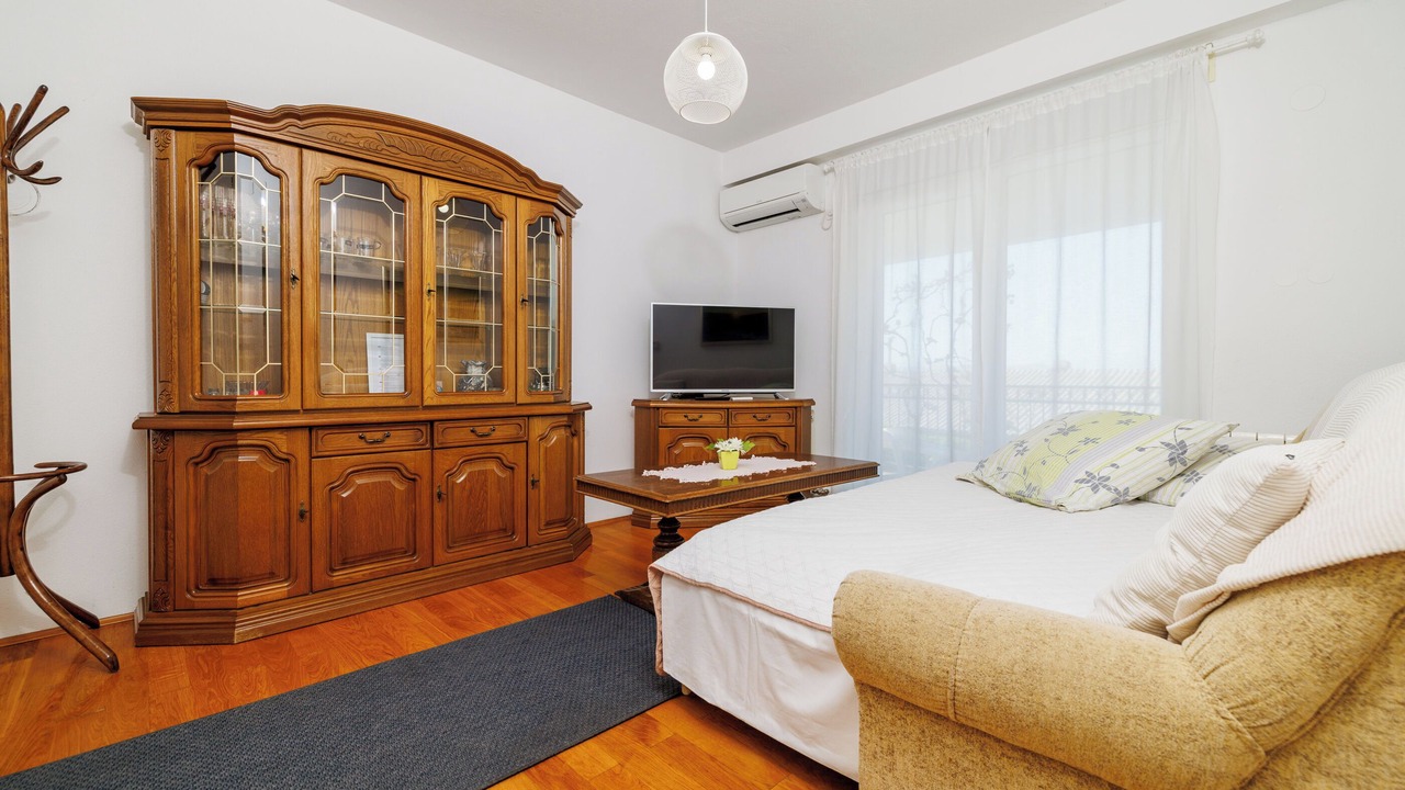 Photo of Livingroom in Vratarusa