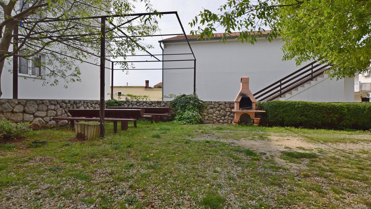 Photo of Outdoor in Seline