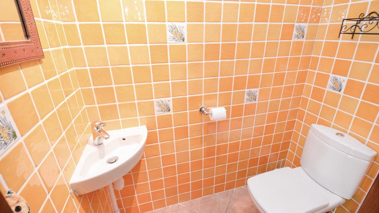 Photo of Bathroom in Aigues-Mortes
