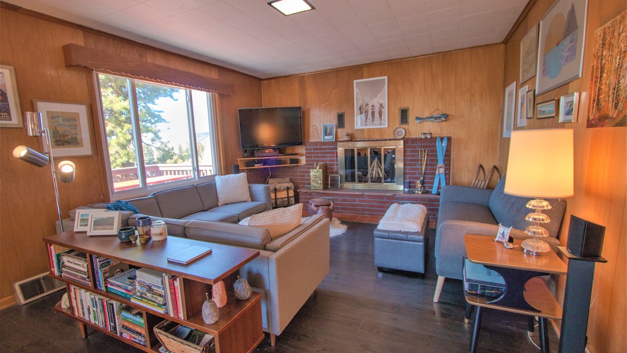 Photo of Livingroom in Grand Lake