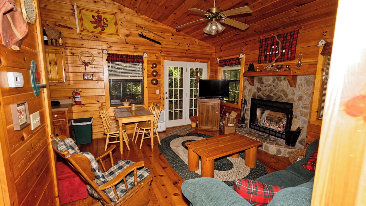 Photo of Livingroom in Murphy