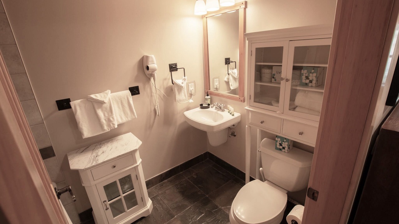 Photo of Bathroom in Copper Mountain Village