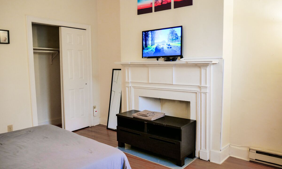 Photo of Others in Albany