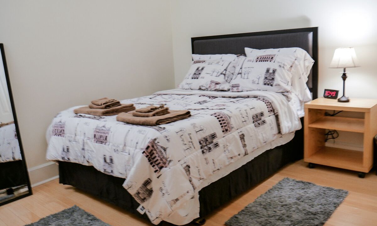 Photo of Others in Albany