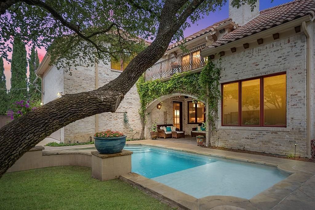 Photo of Outdoor in Preston Hollow