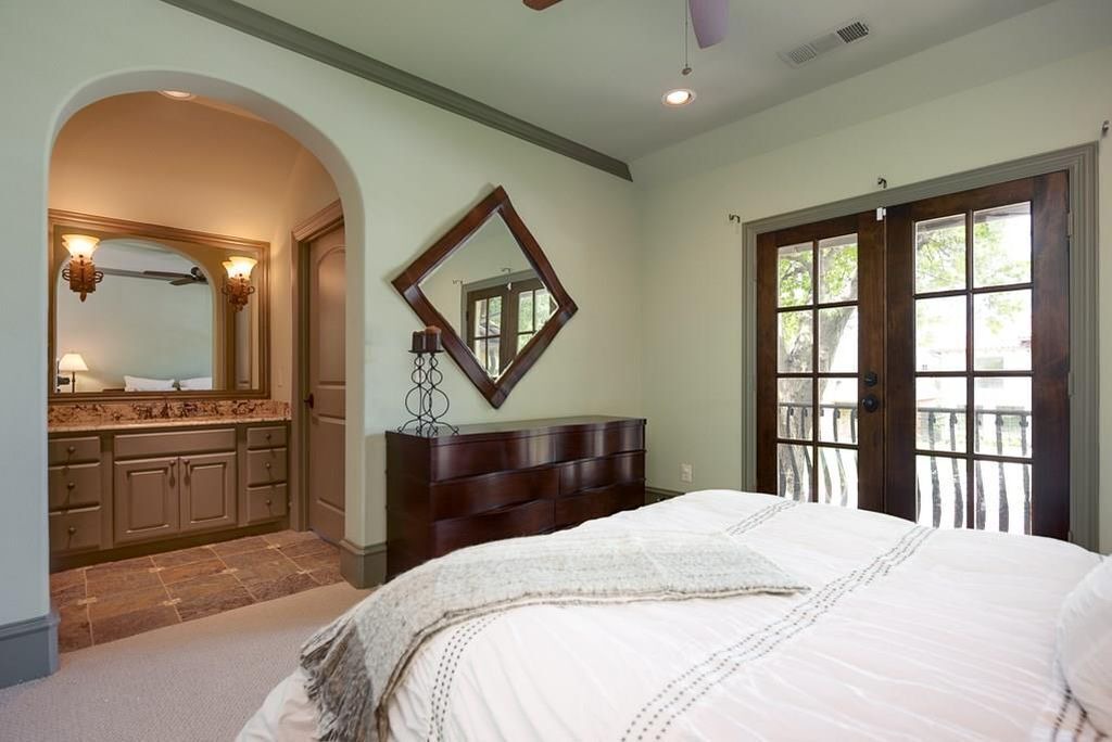Photo of Bedroom in Preston Hollow