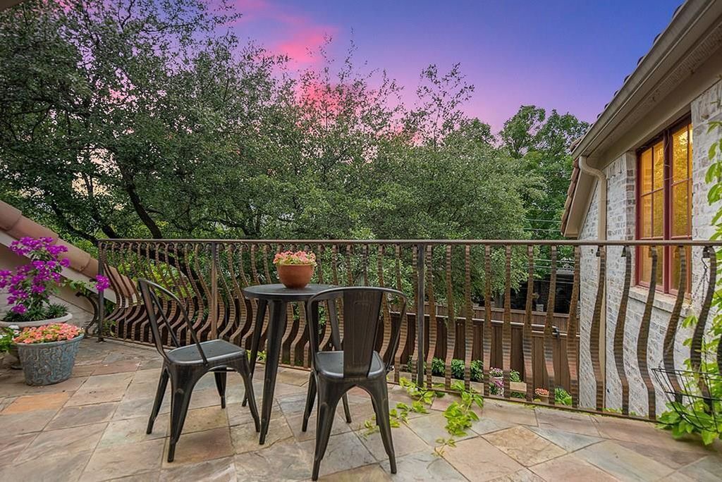 Photo of Outdoor in Preston Hollow