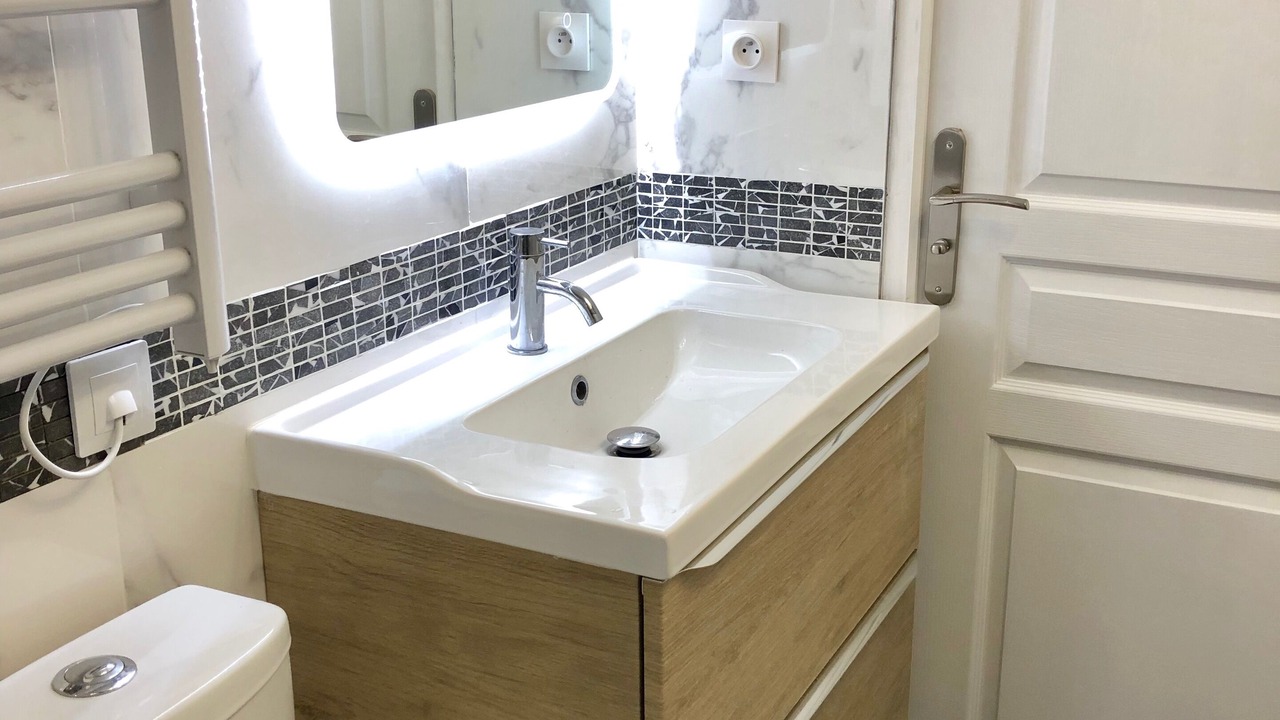 Photo of Bathroom in Trouville-sur-Mer