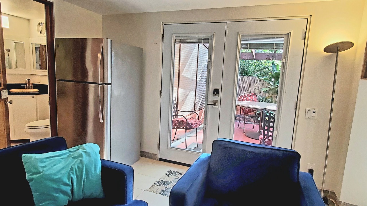 Photo of Others in Makiki