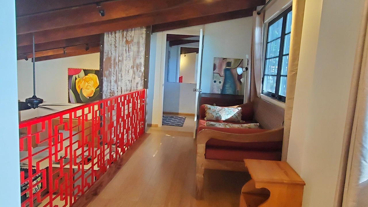 Photo of Others in Makiki