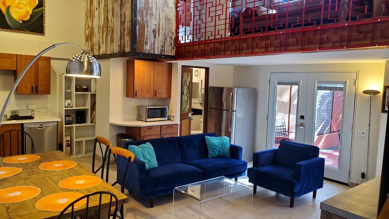 Photo of Others in Makiki