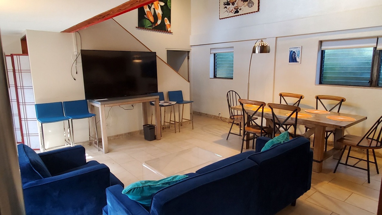 Photo of Others in Makiki