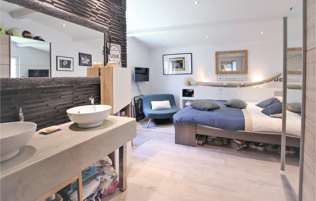 Photo of Others in Font d'Irac