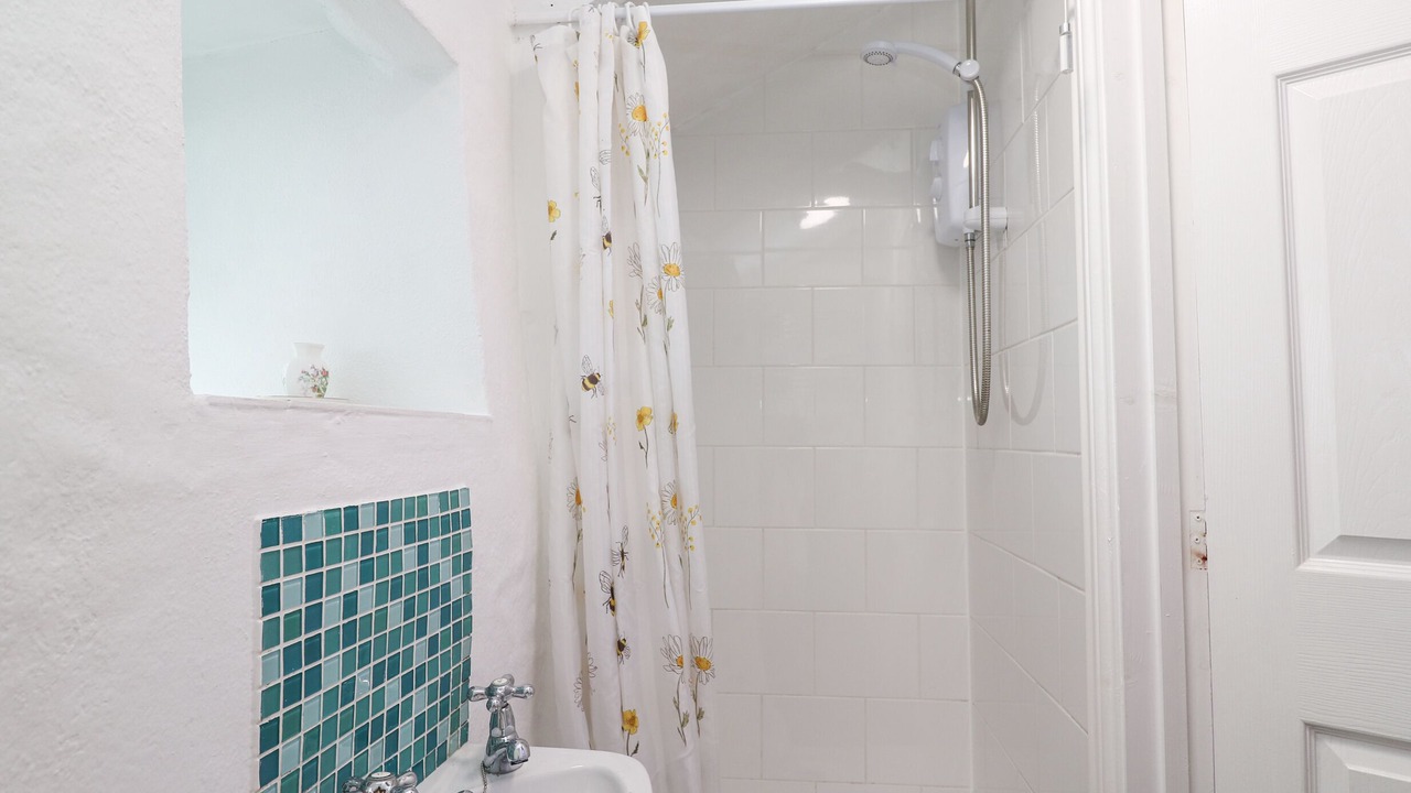 Photo of Bathroom in Penryn