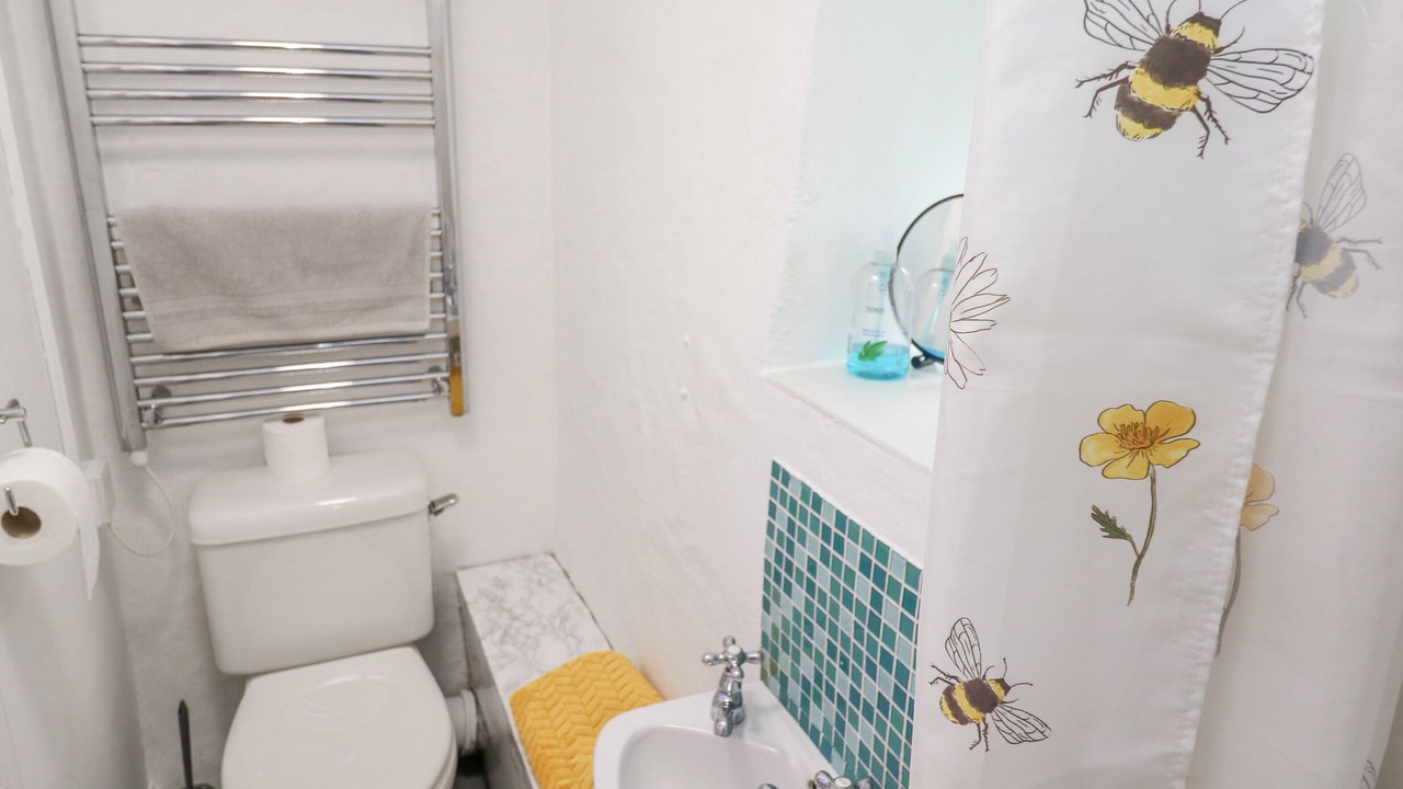Photo of Bathroom in Penryn