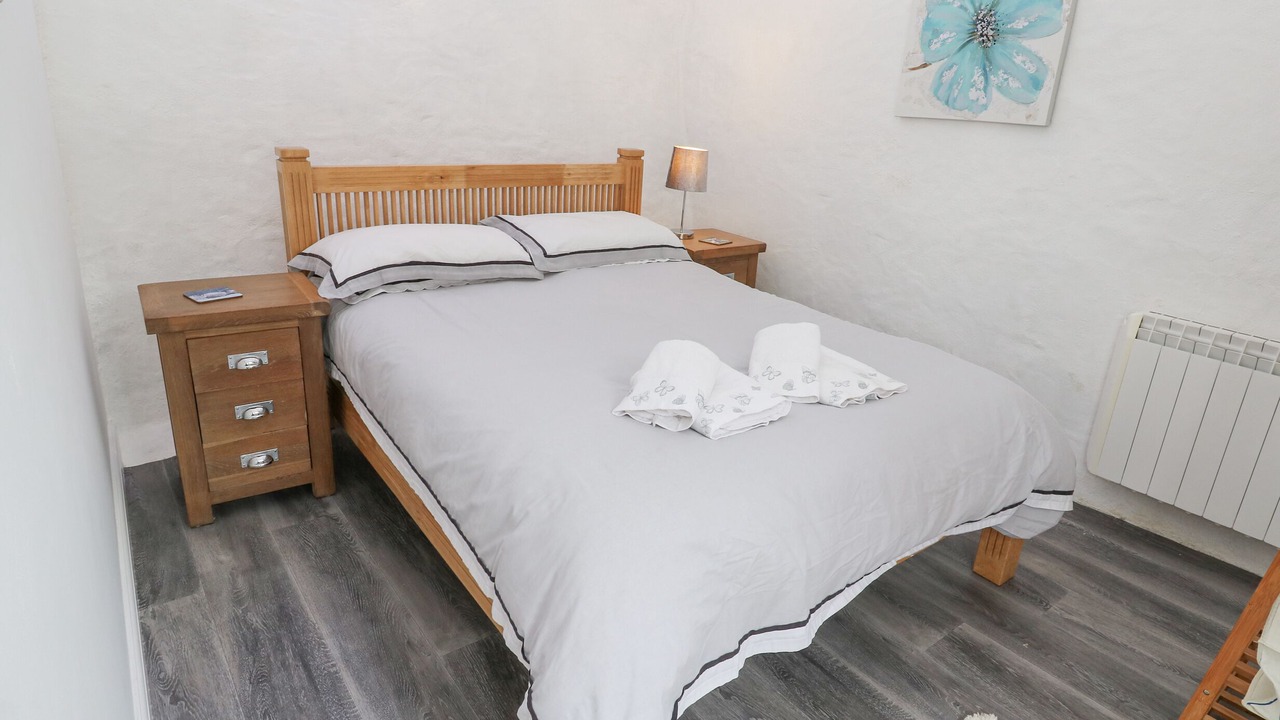 Photo of Bedroom in Penryn