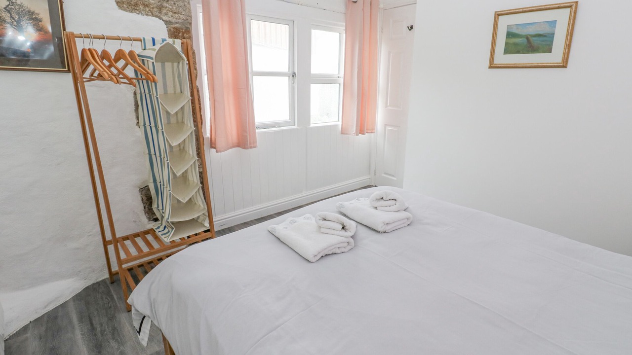 Photo of Bedroom in Penryn