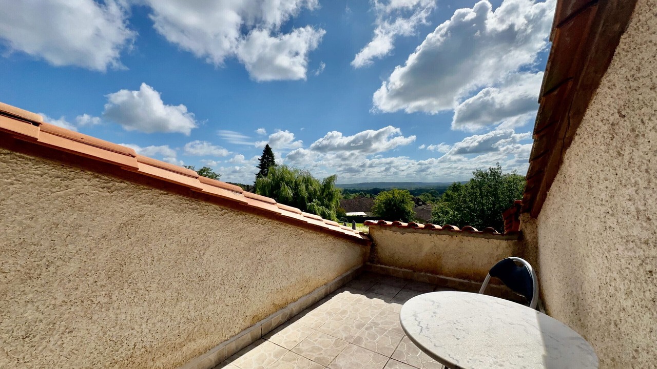 Photo of Patio Balcony in Douzillac