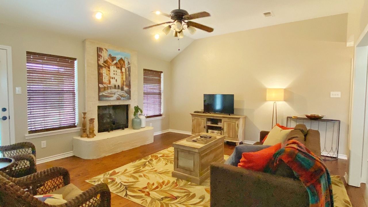 Photo of Bedroom in Lincoln Park