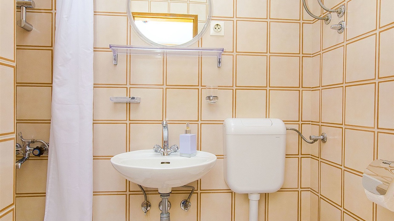 Photo of Bathroom in Podgora