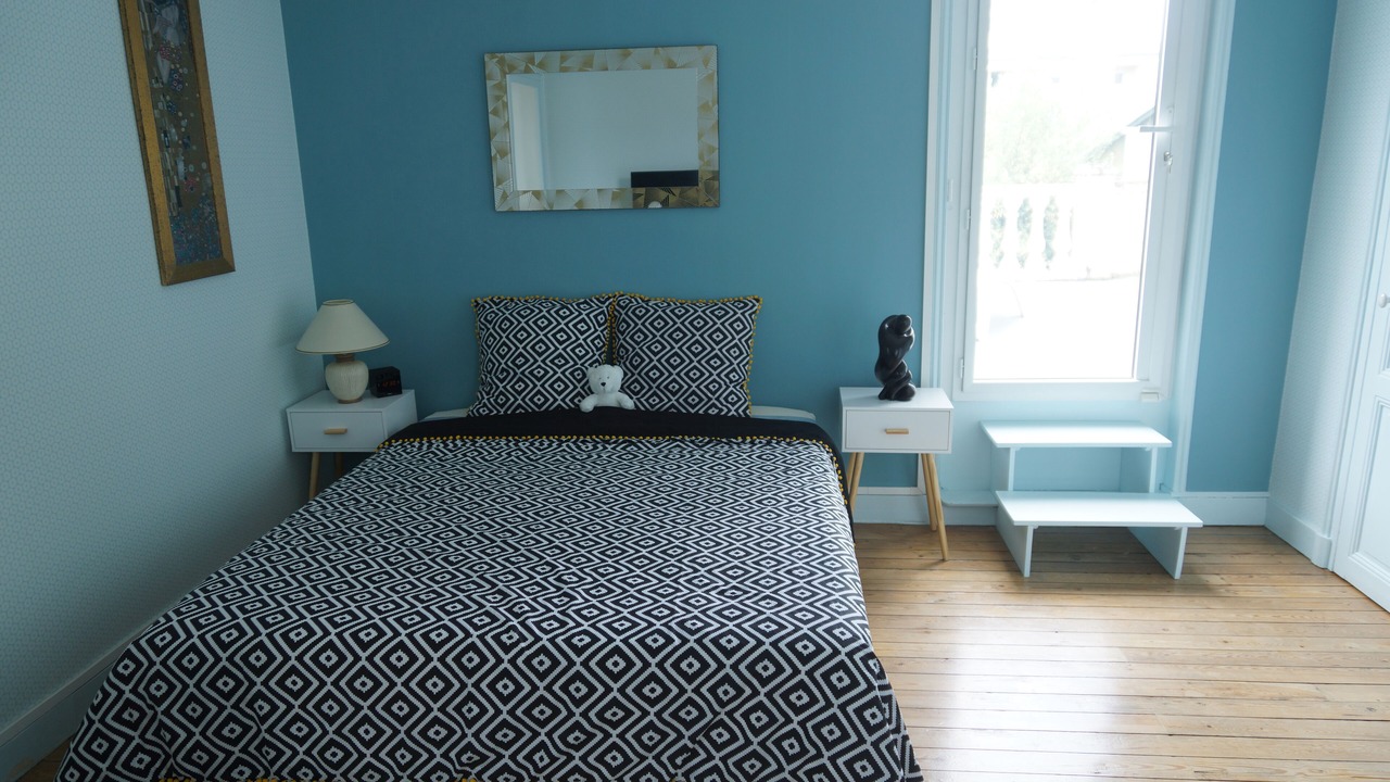 Photo of Bedroom in Saint-Serge