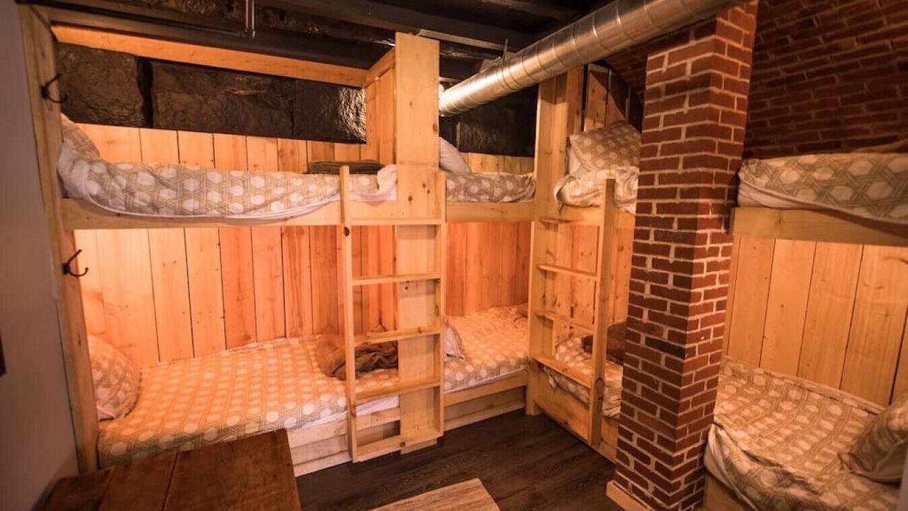 Photo of Bedroom in Plymouth Cultural District