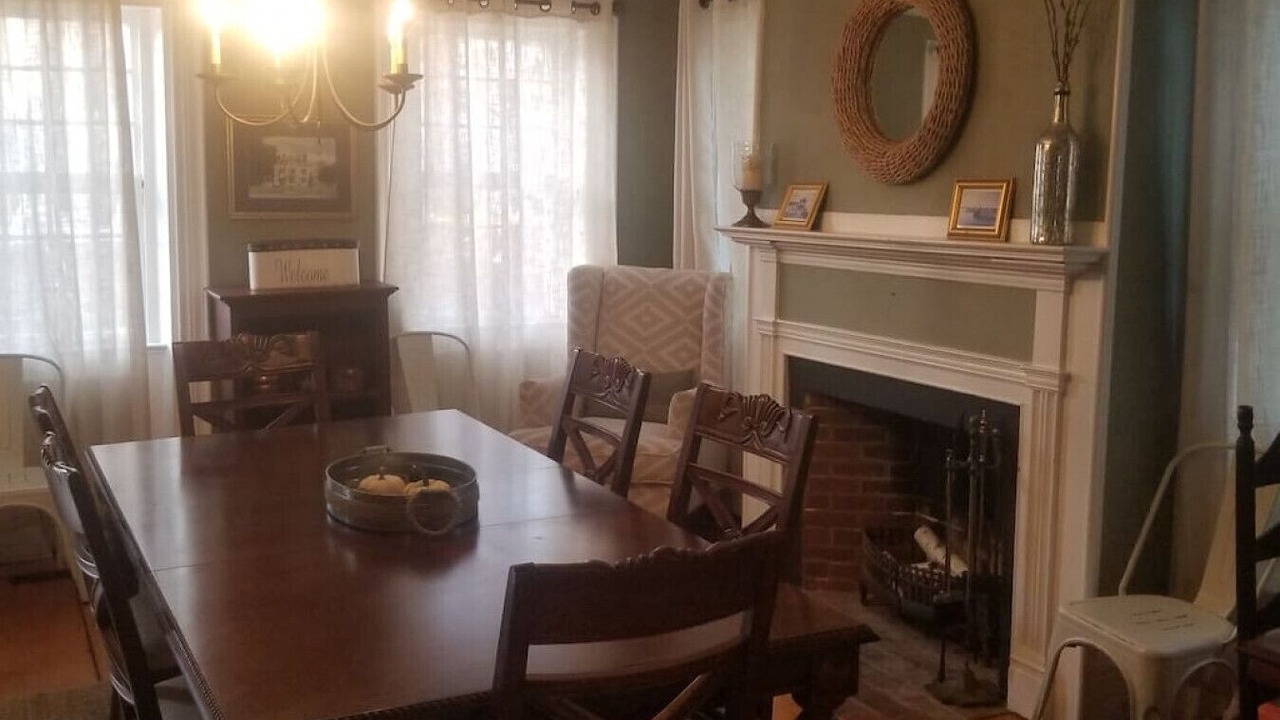 Photo of Bedroom in Plymouth Cultural District