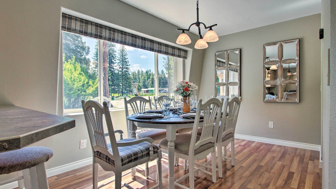 Photo of Others in Lincoln